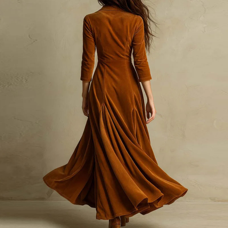 Anna | Elegant Velvet Maxi