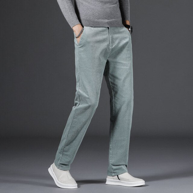 Medium Waist Corduroy.