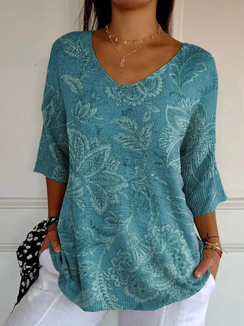 Theresa | Retro Floral Ethnic Print Knit Pullover