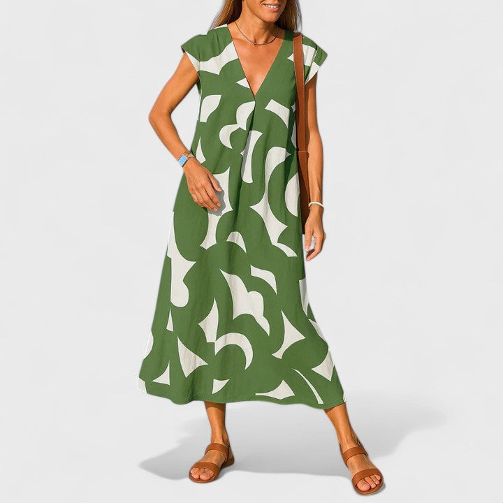 Everly | Flowing Lightweight V-Neck Print Dress
